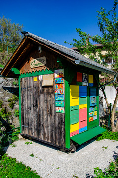 EVSTAHIJEV ČEBELNJAK