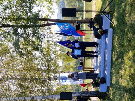 RIBIŠKA DRUŽINARIBIŠKA DRUŽINA